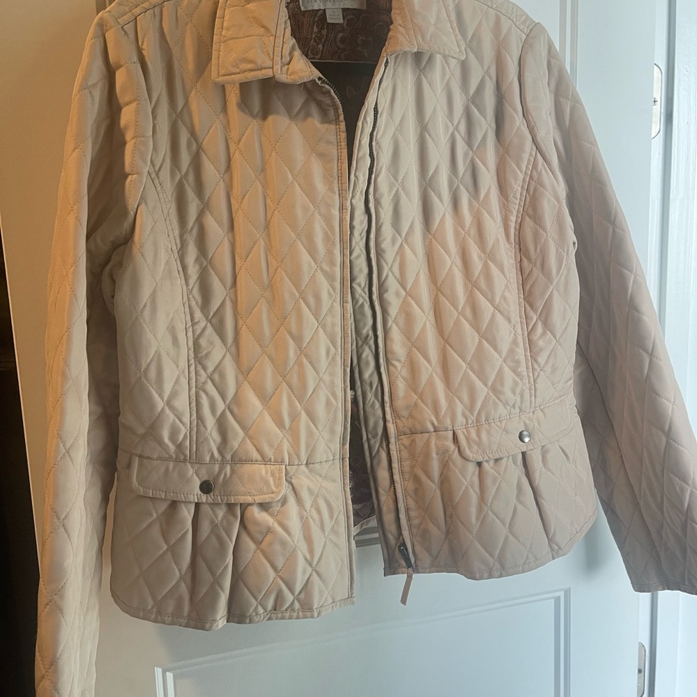 New York & Company Quilted Beige Puffer Jacket